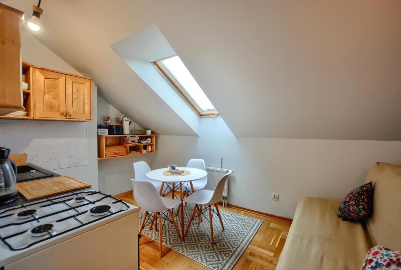 Apartamenty Bieszczadzki Aniol Ustrzyki Dolne Exterior photo