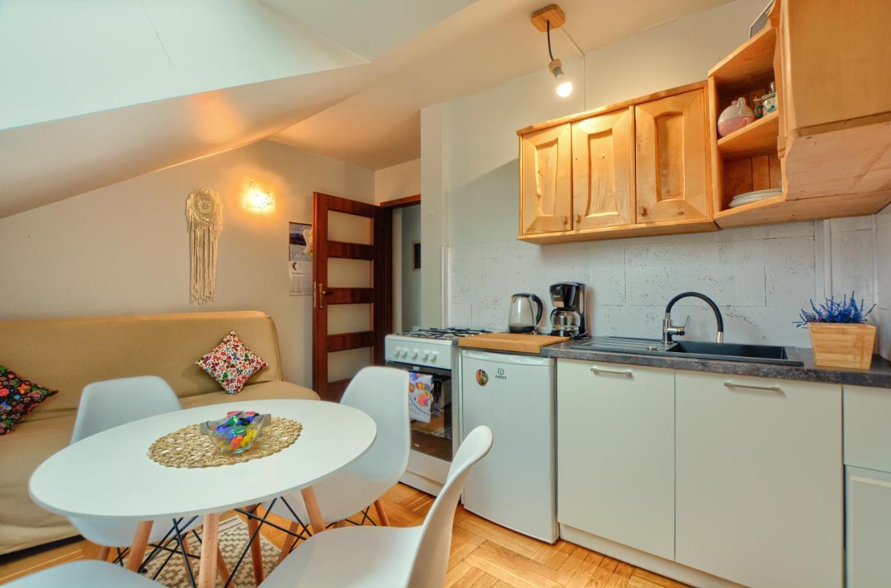 Apartamenty Bieszczadzki Aniol Ustrzyki Dolne Exterior photo